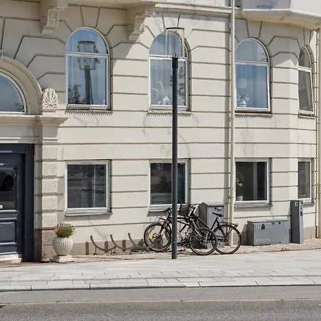 Beliggende Med Moderne Faciliteter 아파트 *