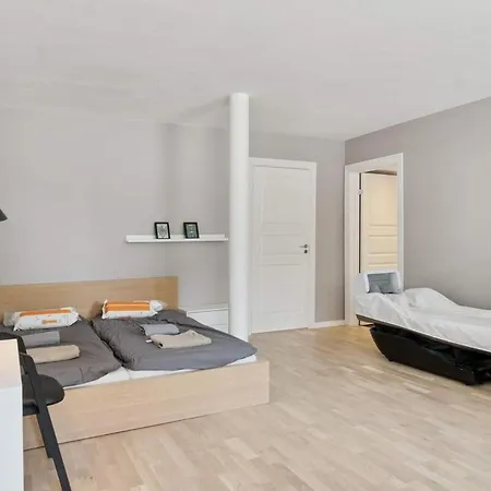 Διαμέρισμα Beliggende Med Moderne Faciliteter