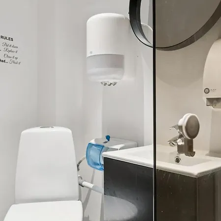 Beliggende Med Moderne Faciliteter *